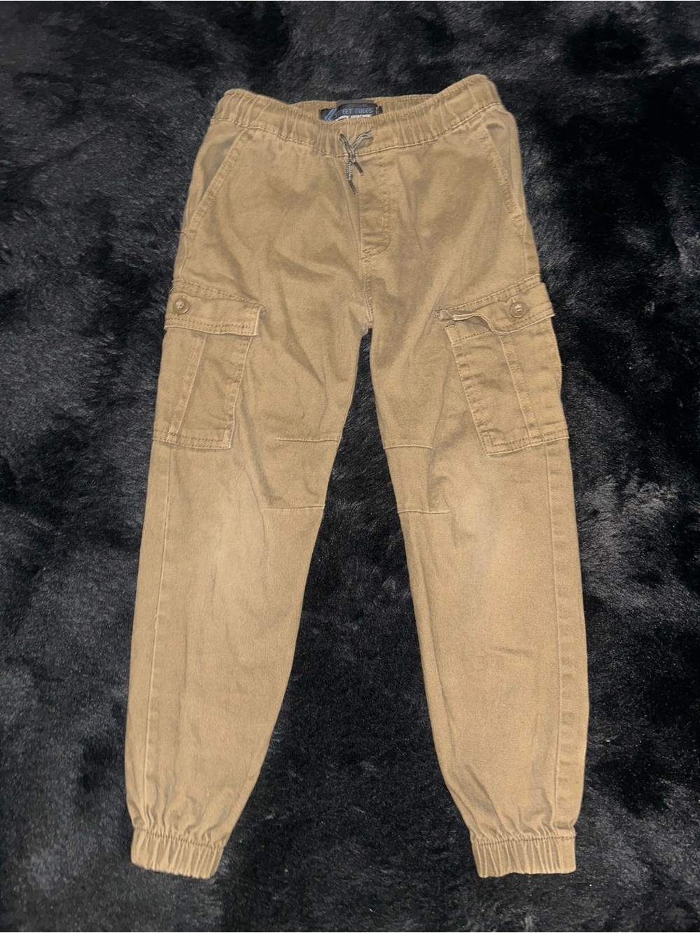 Boys Cargo Jogger Pants in Brown